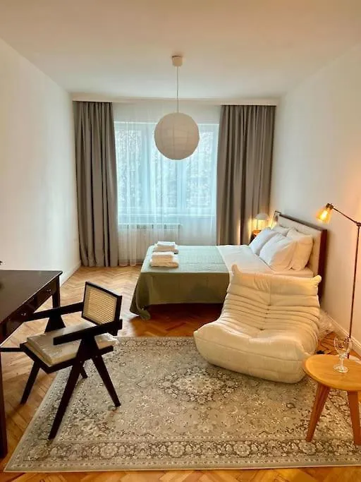 Chic Urban Retreat Apartman Szófia
